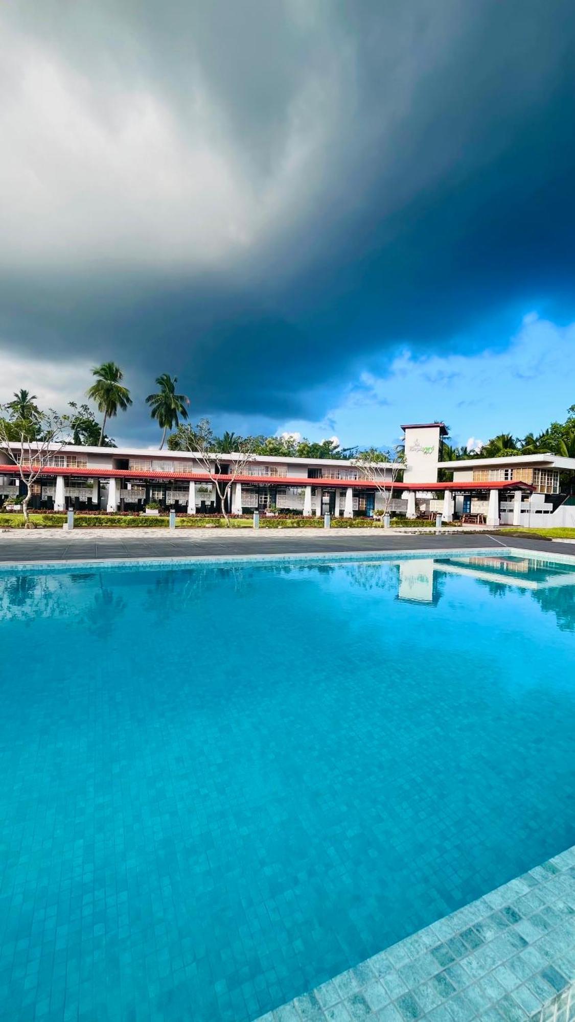 Elephyard Retreat Hotel Махиянгана Екстериор снимка